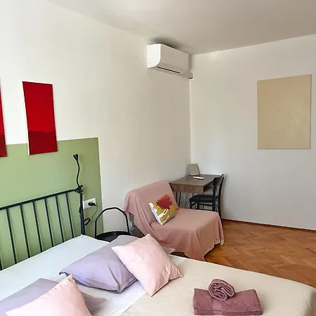Nino In Apartman Póla
