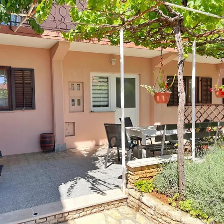 Apartman Nino In Póla